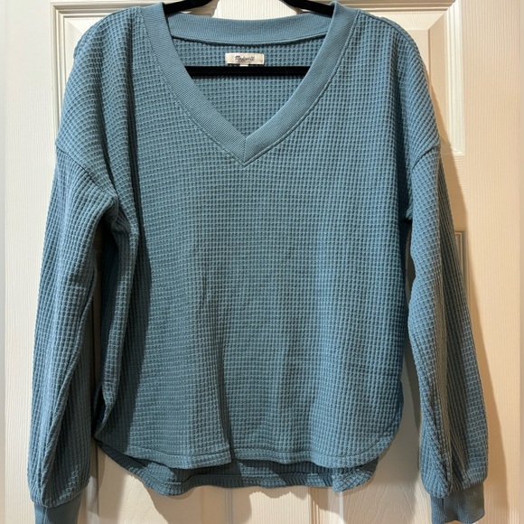 Madewell Cotton Blend Waffle Knit V-Neck Long Sleeve Sweater - Picture 4 of 7